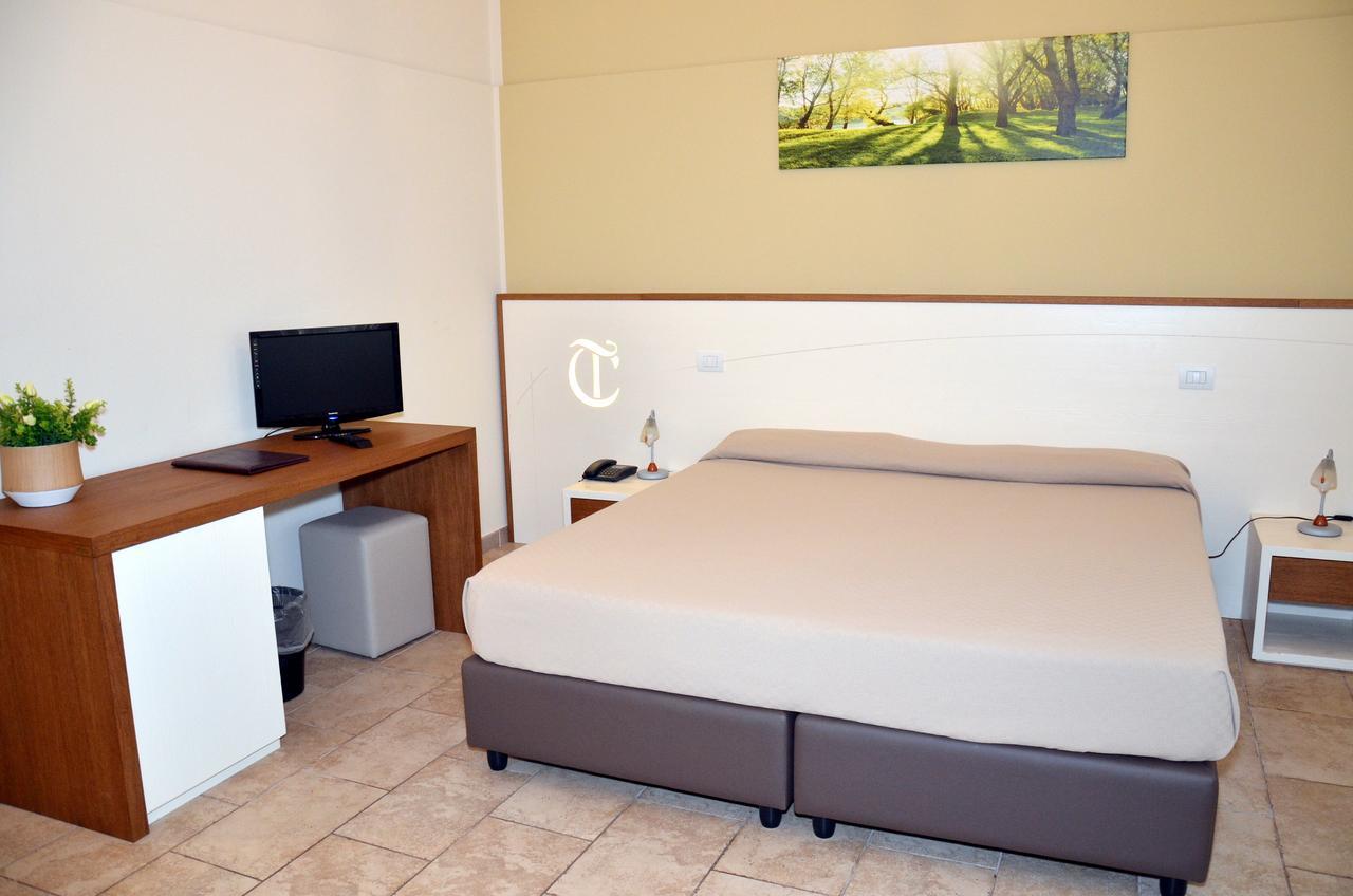 Tenuta Caradonna Lequile ภายนอก รูปภาพ